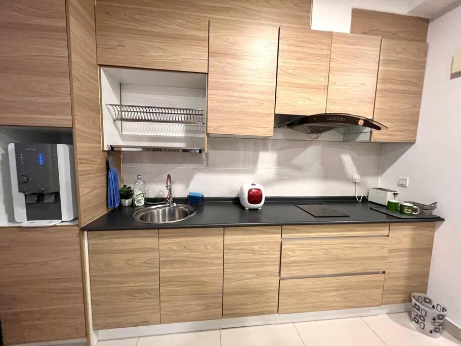 Luxury Skysoho Level 32 @ Evo Mall Bangi Apartment *
