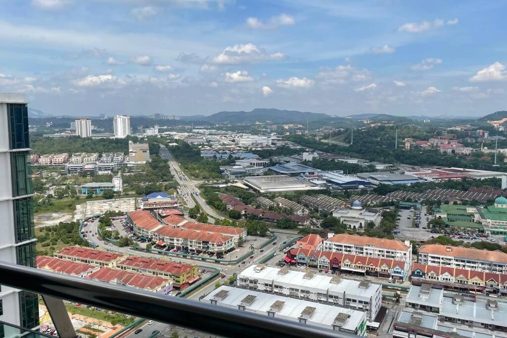 Luxury Skysoho Level 32 @ Evo Mall Bangi